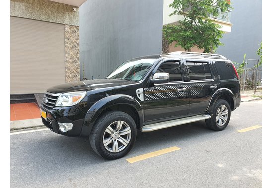 Ford Everest 2011 2.5AT Limited (máy dầu, sản xuất trong nước)