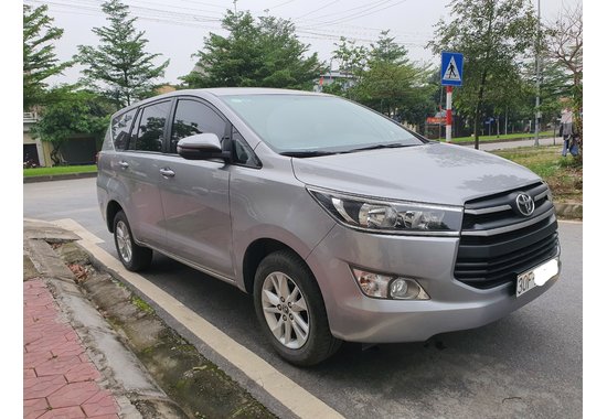 Toyota Innova E 2019 2.0MT (Số sàn, sản xuất trong nước)