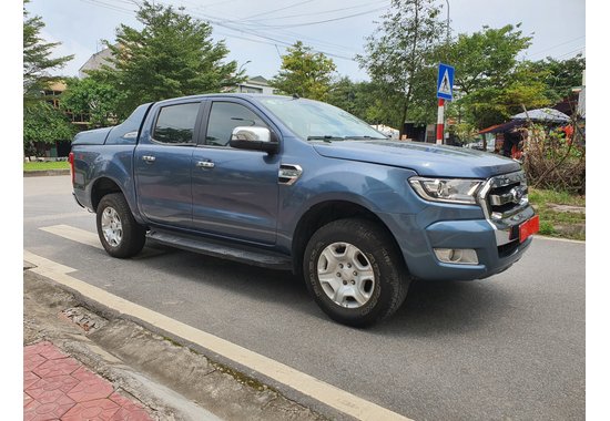 Ford Ranger XLT 2015 2 cầu 2.2MT (số sàn, máy dầu)