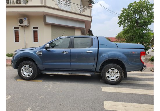 Ford Ranger XLT 2015 2 cầu 2.2MT (số sàn, máy dầu)