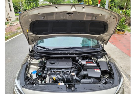 Kia Cerato 2018 1.6MT (số sàn, sản xuất trong nước)