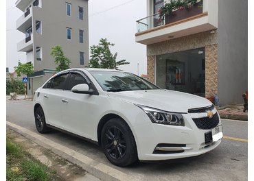 Chevrolet Cruze LS 2015 1.6MT (số sàn, trong nước)