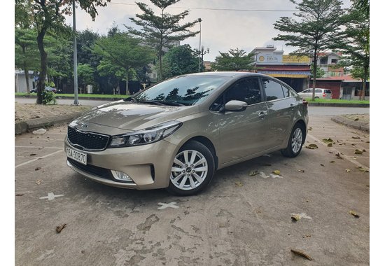 Kia Cerato 2017 1.6MT (số sàn, sản xuất trong nước)