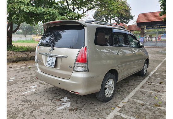 Toyota Innova G 2011 2.0MT (Số sàn, sản xuất trong nước)