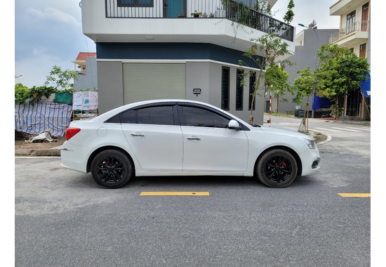 Chevrolet Cruze LS 2017 1.6MT (số sàn, trong nước)